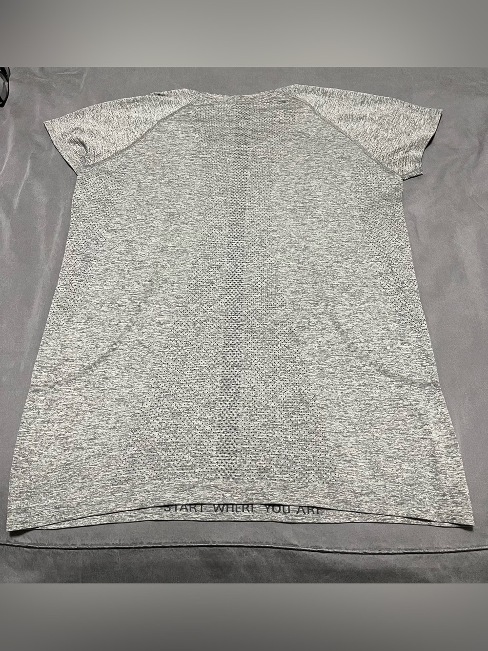 Lululemon Swiftly Tech Short Sleeve 2.0, size 12, Slate / White - Picture 8 of 11
